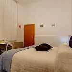 بيت شباب Dante *